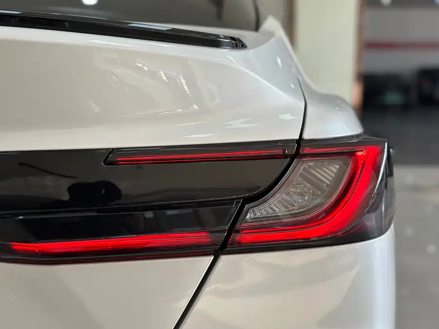 900x675_0_q87_c42_autohomecar__ChxpV2ldDRyABd0uAAWFJdtg4BU874.jpg.webp Used Camry 2024 Dual Engine 2.5HXS Sports Plus Edition