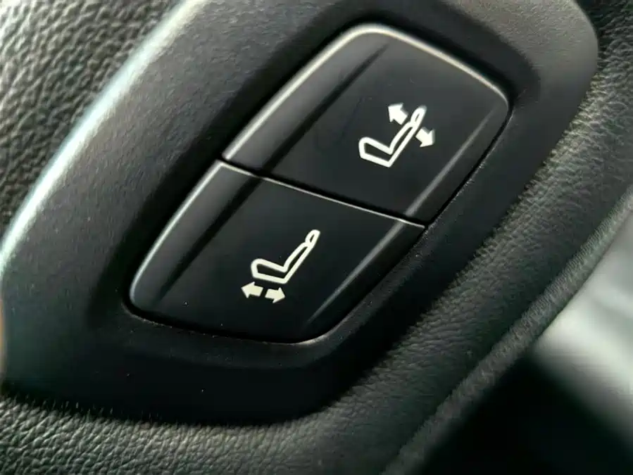 900x675_0_q87_c42_autohomecar__ChxpV2ldux2AQ6EkAAFmeC1bibA238.jpg.webp Used Camry 2023 2.5Q flagship version