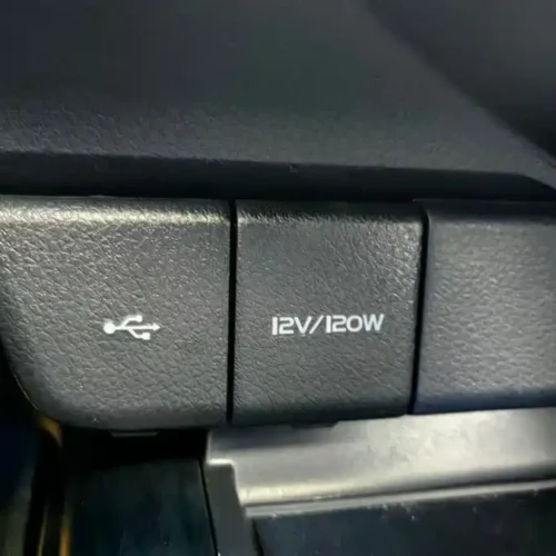 900x675_0_q87_c42_autohomecar__ChxpV2ldux6AK0e8AAFY7kzmpPY345.jpg.webp Used Camry 2023 2.5Q flagship version