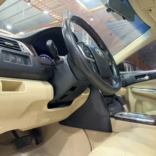 900x675_0_q87_c42_autohomecar__ChxpV2lga-AHqAmAASZcXdFWMk119.jpg.webp Used Camry 2015 2.5G Deluxe Navigation Edition