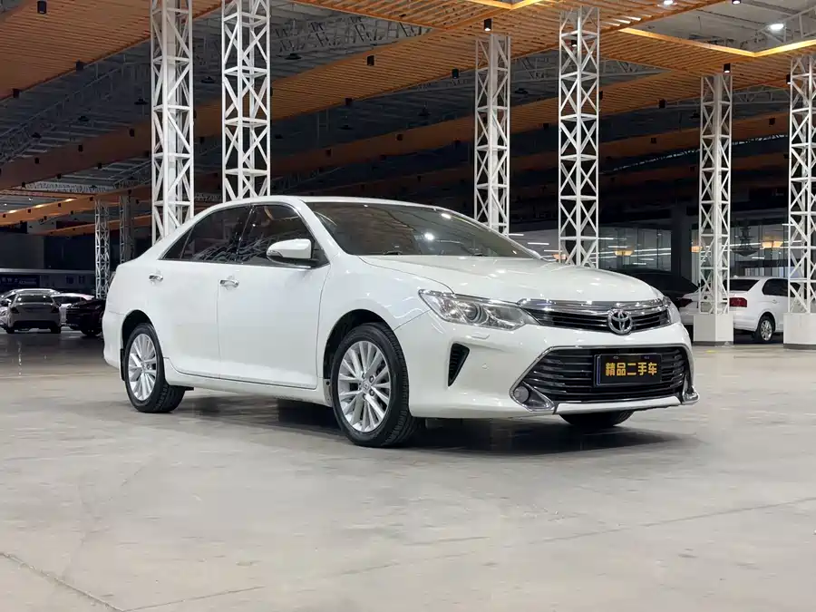 900x675_0_q87_c42_autohomecar__ChxpV2lga-uAUX8yAAWYTNG2zmc159.jpg.webp Used Camry 2015 2.5G Deluxe Navigation Edition