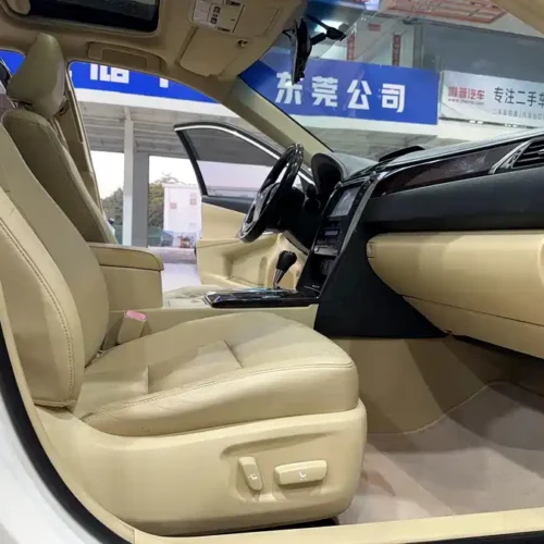 900x675_0_q87_c42_autohomecar__ChxpV2lga_KAb2-dAAVIRAwDiRk793.jpg.webp Used Camry 2015 2.5G Deluxe Navigation Edition