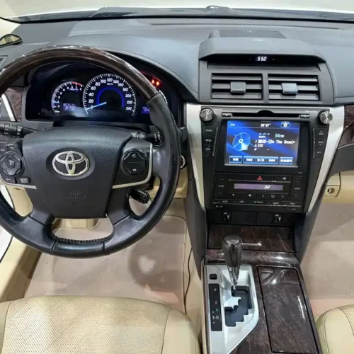 900x675_0_q87_c42_autohomecar__ChxpV2lga_iAHA7WAAbq1BNc-9M938.jpg.webp Used Camry 2015 2.5G Deluxe Navigation Edition