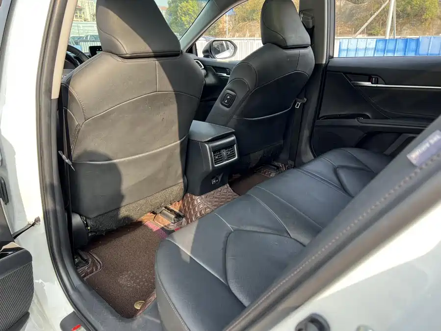 Used Camry 2023 2.5G Deluxe Edition
