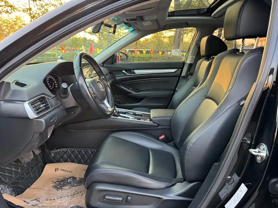 Used Accord 2022 260TURBO Deluxe Edition