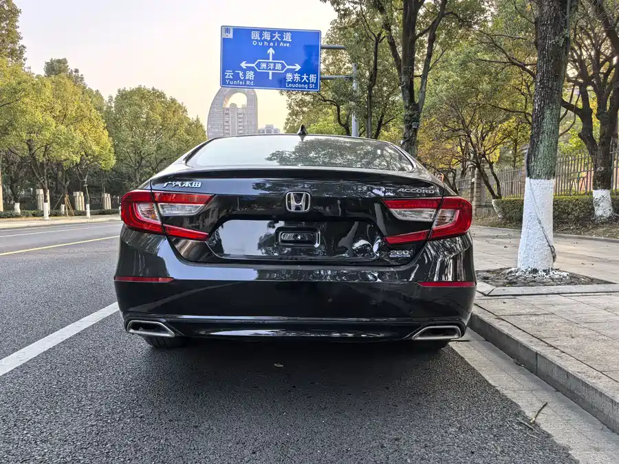 900x675_0_q87_c42_autohomecar__ChxpV2lrR66AEiTPAAzCBWzzlvw872.jpg.webp Used Accord 2018 260TURBO Elite Edition National VI