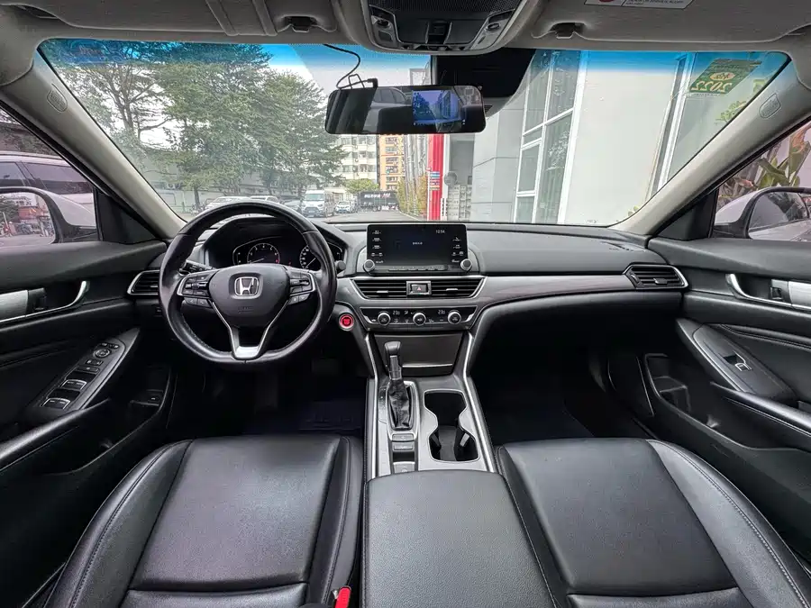 900x675_0_q87_c42_autohomecar__ChxpV2lvmnKAbwlFAAyZOCLvk3o657.jpg.webp Used Accord 2018 260TURBO Deluxe Edition National VI