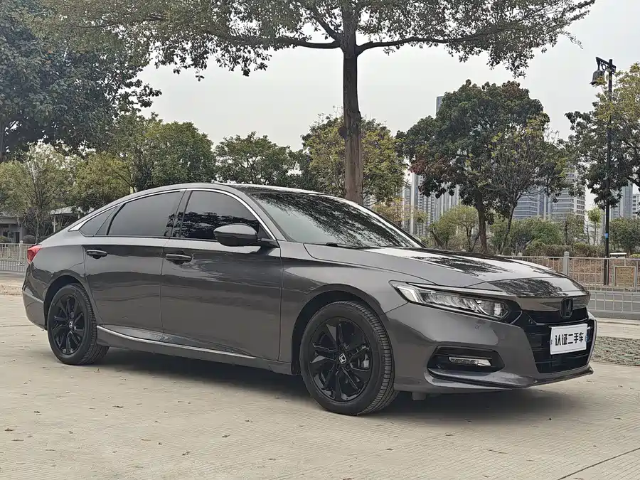 900x675_0_q87_c42_autohomecar__ChxpV2lxnnyABGtkAAtD5Hhrl_k155.jpg.webp Used Accord 2021 260TURBO Luxury Starry Sky Limited Edition