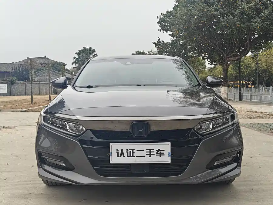 900x675_0_q87_c42_autohomecar__ChxpV2lxnnyAUoJjAAeDipRp4YI001.jpg.webp Used Accord 2021 260TURBO Luxury Starry Sky Limited Edition