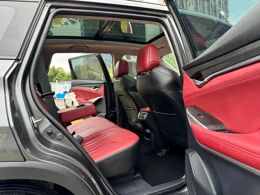 900x675_0_q87_c42_autohomecar__ChxpVWj5fVGAa5CnAAlilxDbrOg167.jpg.webp Used Changan CS75PLUS 2021 1.5T automatic premium model