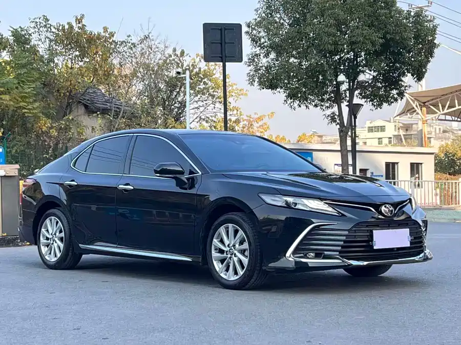 Used Camry 2023 2.0G Deluxe Edition