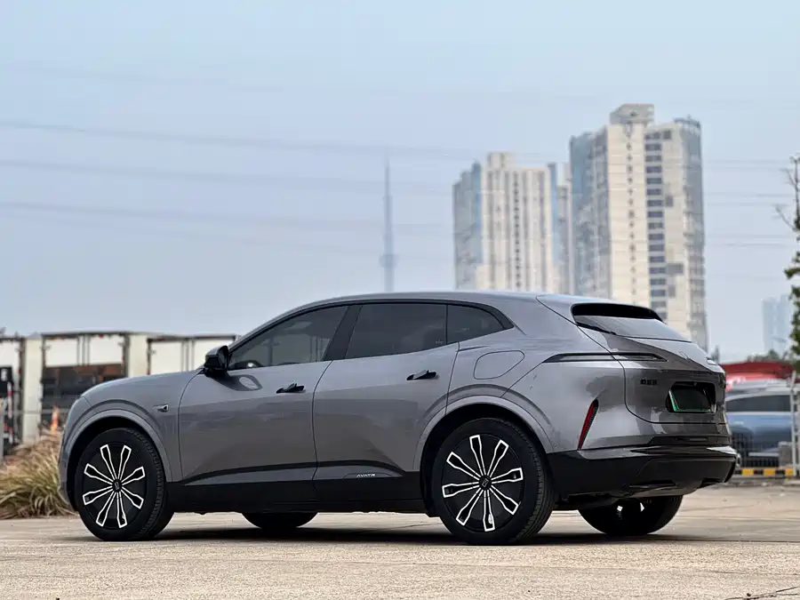 900x675_0_q87_c42_autohomecar__ChxpVWk2bKiAJ5RCAAaN7ZGo67c411.jpg.webp Used Avita 07 2024 Max extended range version