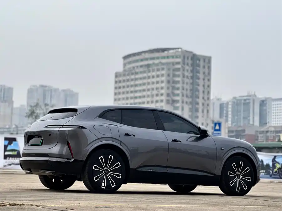 900x675_0_q87_c42_autohomecar__ChxpVWk2bKmAdztwAAYmVhFix3o210.jpg.webp Used Avita 07 2024 Max extended range version