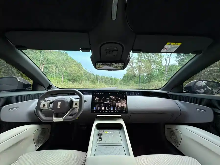 900x675_0_q87_c42_autohomecar__ChxpVWk8BdCAOr1SAAHKOpIoLNM269.jpg.webp Used Avita 12 2025 Max extended range version