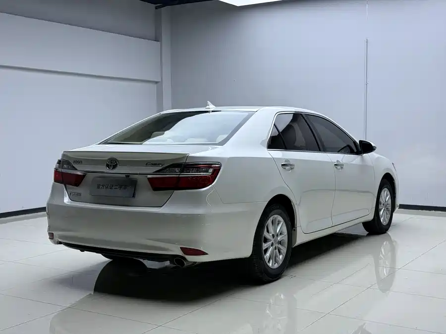 900x675_0_q87_c42_autohomecar__ChxpVWkVg52AeVcOAAONqKCutJc969.jpg.webp Used Camry 2015 2.0E Elite Edition