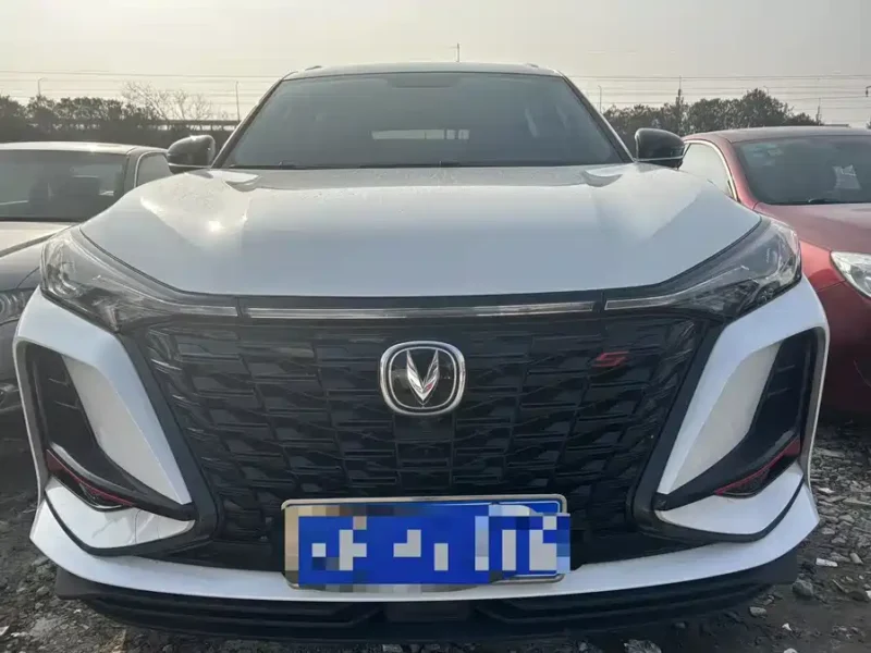 900x675_0_q87_c42_autohomecar__ChxpVWk_3I6AD8yGAAMz6IWx1IU847.jpg.webp Used Changan CS75PLUS 2021 1.5T automatic elite model