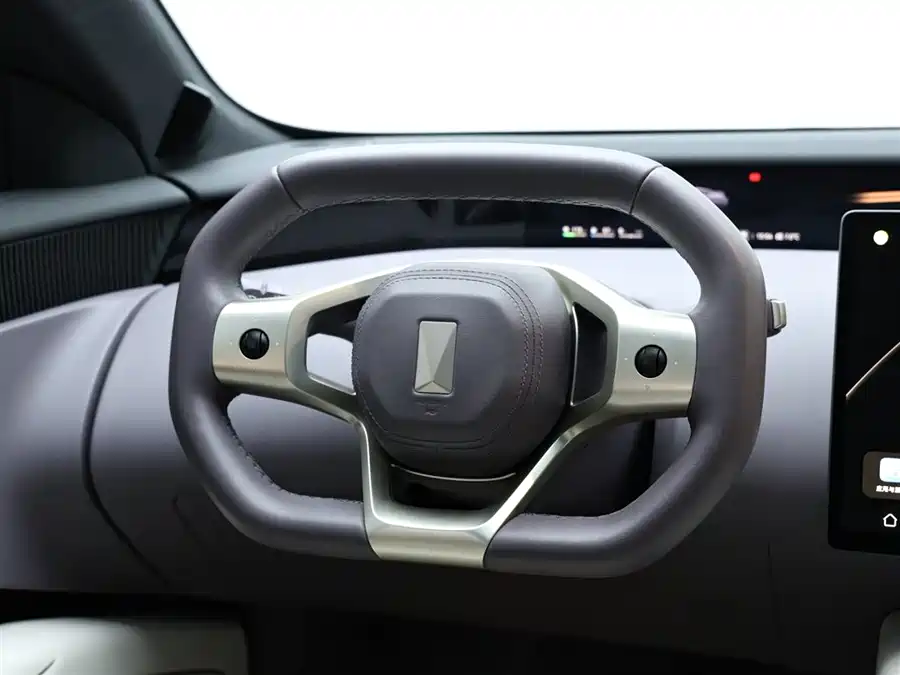 Used Avita 12 2025 Ultra range extended version