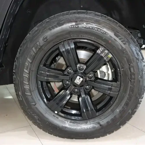 900x675_0_q87_c42_autohomecar__ChxpVWkhVa2ANFpeAAGwM7fVeyg268.jpg.webp Used GWM Tank 300 2021 Off-Road Version 2.0T Conqueror