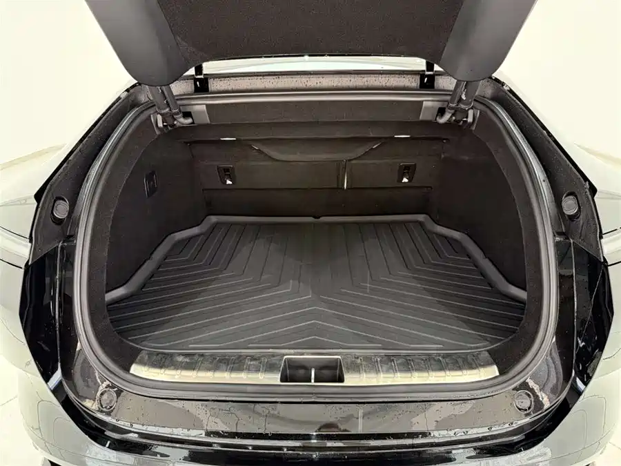 Used Avita 12 2023 700 Triple Laser Rear Drive Luxury Edition