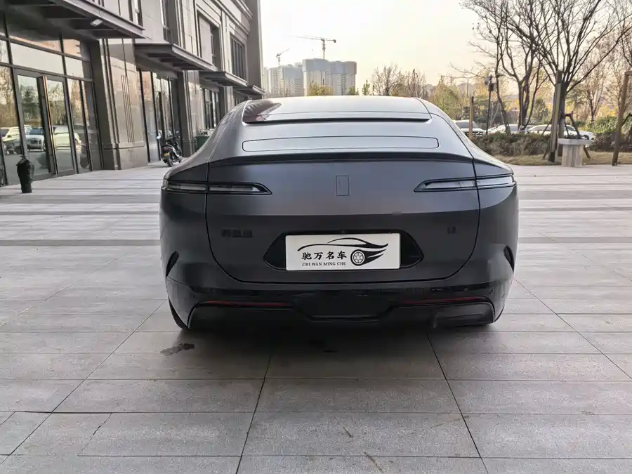 900x675_0_q87_c42_autohomecar__ChxpVWktLvaACDfAAAcFqYMAI2M976.jpg.webp Used Avita 12 2024 700 Triple Laser Rear Drive Luxury Edition