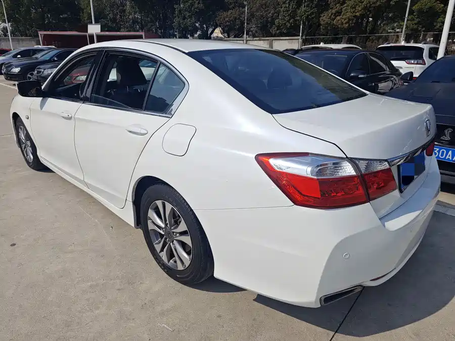 Used Accord 2015 2.0L LX Comfort Edition