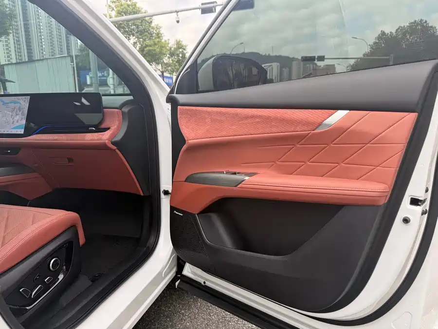 Used Changan CS75PLUS 2025 fourth generation UItra 2.0T New Blue Whale Smart Intelligent Engine