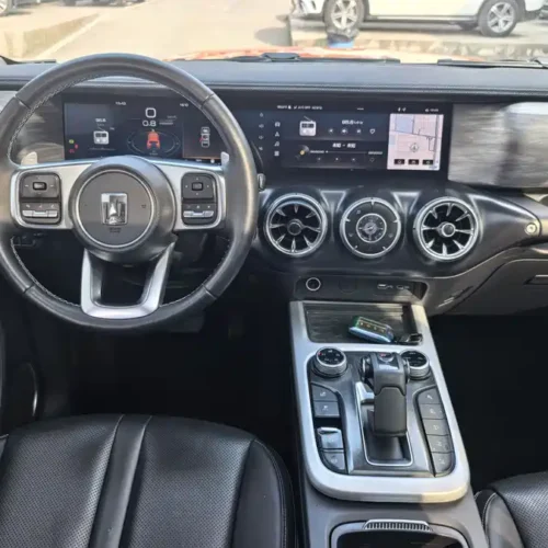 900x675_0_q87_c42_autohomecar__ChxpVWlKSFyACmNVAAaKwCuum8A568.jpg.webp Used GWM Tank 300 2021 Off-Road Version 2.0T Conqueror