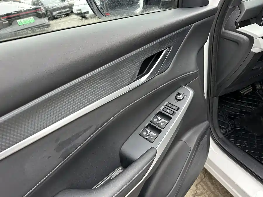 Used Changan CS75PLUS 2024 third generation championship version 2.0T smart driving model