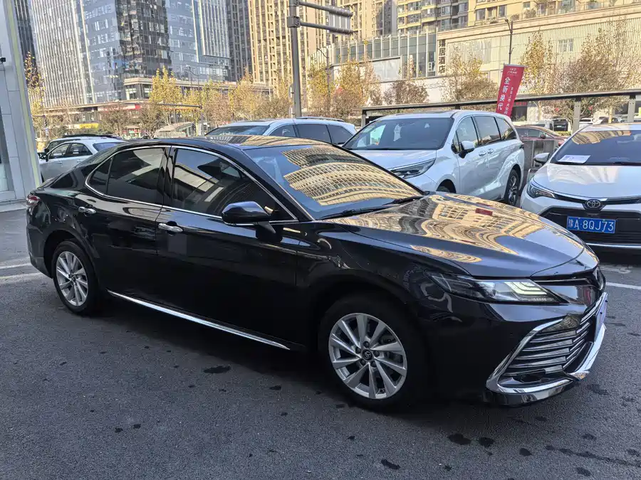900x675_0_q87_c42_autohomecar__ChxpVWlPRfGAbl0_AAugWvFpM7A972.jpg.webp Used Camry 2023 2.0G Deluxe Edition