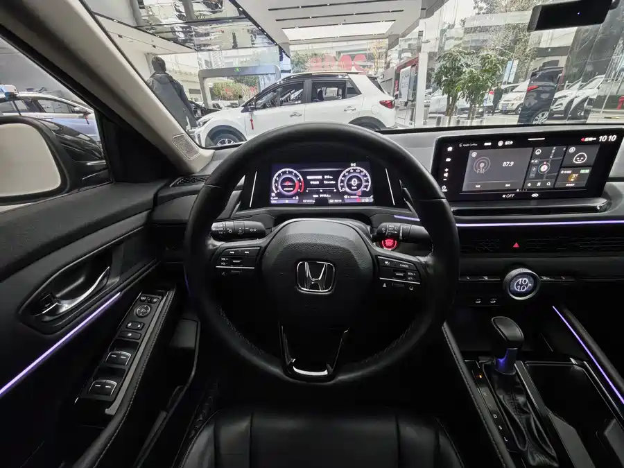 900x675_0_q87_c42_autohomecar__ChxpVWlR6n-AbVTEAAWBtdv6F2Q597.jpg.webp Used Accord 2023 260TURBO Smart Edition