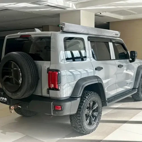 900x675_0_q87_c42_autohomecar__ChxpVWlSEUKAOvkRAAiVXLk8WOc417.jpg.webp Used GWM Tank 300 2021 Off-Road Version 2.0T Conqueror