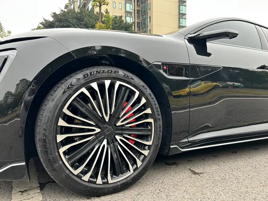 900x675_0_q87_c42_autohomecar__ChxpVWlSH5uAQMPoAAwOWQt0bmM517.jpg.webp Used Avita 12 2025 Max pure electric version