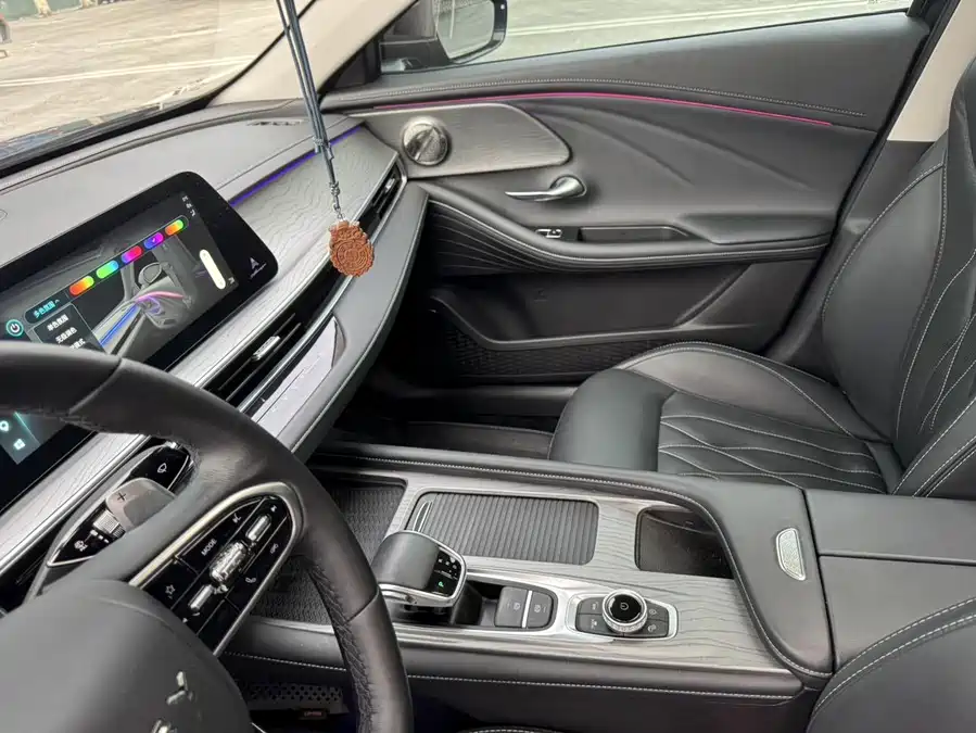 900x675_0_q87_c42_autohomecar__ChxpVWlTIguAPMsgAARhmdnVUi0246.jpg.webp Used Chery Arrizo 8 2022 1.6T DCT Ya