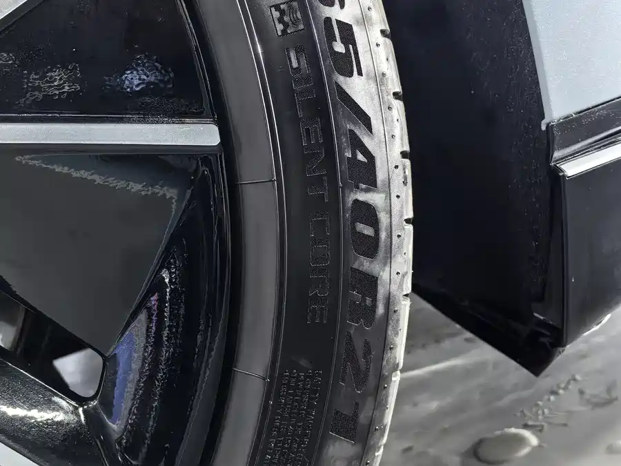 Used Avita 12 2023 650 triple laser four-wheel drive performance version