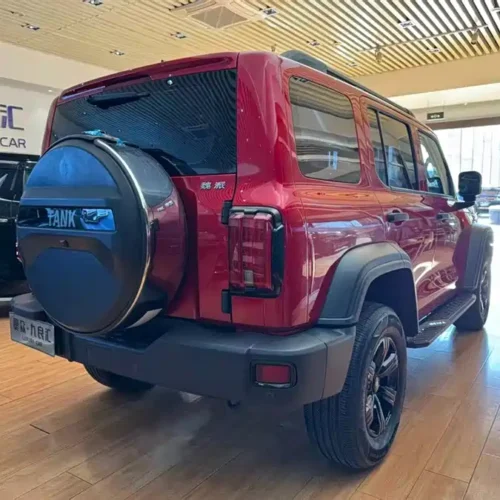 900x675_0_q87_c42_autohomecar__ChxpVWlWHFKAHfm0AAJKpMhh5ds287.jpg.webp Used GWM Tank 300 2021 Off-Road Version 2.0T Conqueror