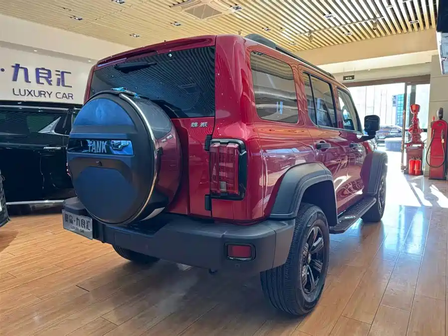 900x675_0_q87_c42_autohomecar__ChxpVWlWHFKAHfm0AAJKpMhh5ds287.jpg.webp Used GWM Tank 300 2021 Off-Road Version 2.0T Conqueror
