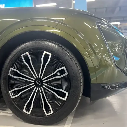 900x675_0_q87_c42_autohomecar__ChxpVWlXf0KAZQm6AAYQCg8Jz2w074.jpg.webp Used Avita 07 2024 Ultra range extended version four-wheel drive