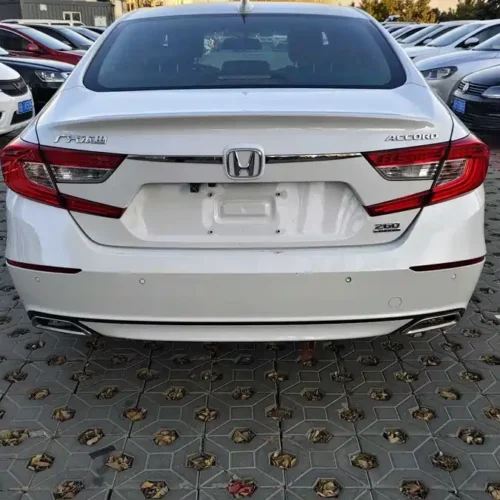 900x675_0_q87_c42_autohomecar__ChxpVWlaAa2AbPbMAASx87ij1Kg573.jpg.webp Used Accord 2018 260TURBO Elite Edition National VI