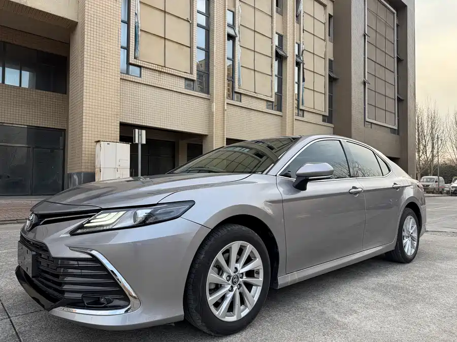 900x675_0_q87_c42_autohomecar__ChxpVWlbc3iABf6vAAr669tQ2Sw882.jpg.webp Used Camry 2024 2.0E Elite Edition