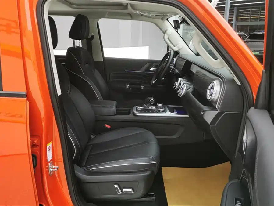 900x675_0_q87_c42_autohomecar__ChxpVWlbqGqAcZSEAAF_7i9Lbw4619.jpg.webp Used GWM Tank 300 2021 Off-Road Version 2.0T Conqueror