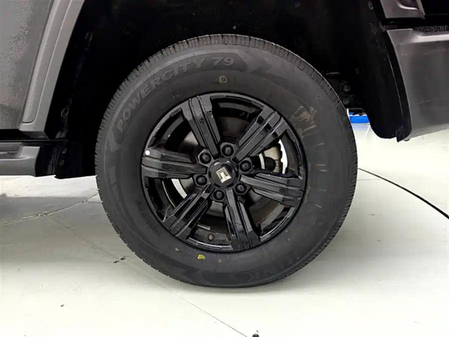 900x675_0_q87_c42_autohomecar__ChxpVWlcgDqAZH19AAFsQE3KNOk584.jpg.webp Used GWM Tank 300 2023 Off-Road Version 2.0T Challenger