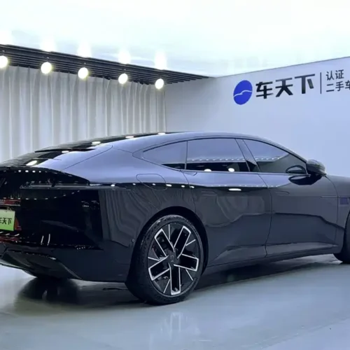 900x675_0_q87_c42_autohomecar__ChxpVWlcsnqAc1BpAAF3xyvc9AE940.jpg.webp Used Avita 12 2025 Max extended range version