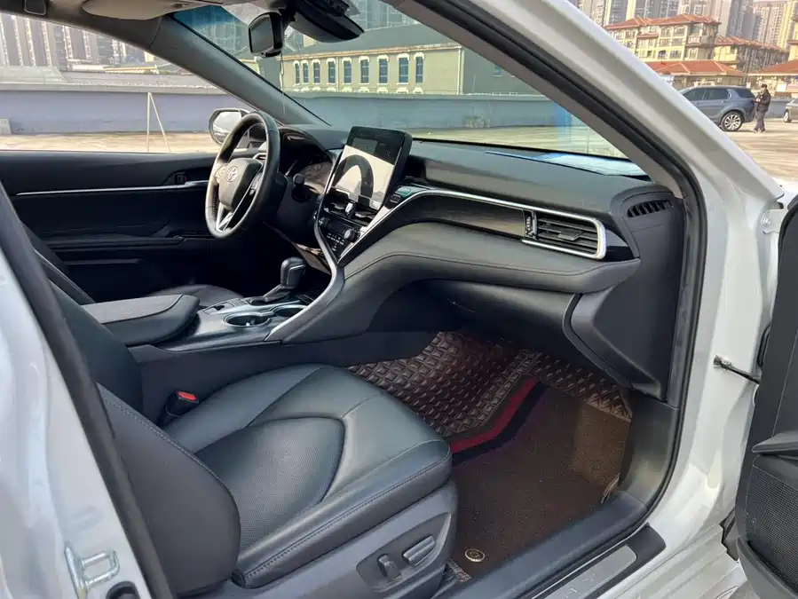 Used Camry 2023 2.5G Deluxe Edition