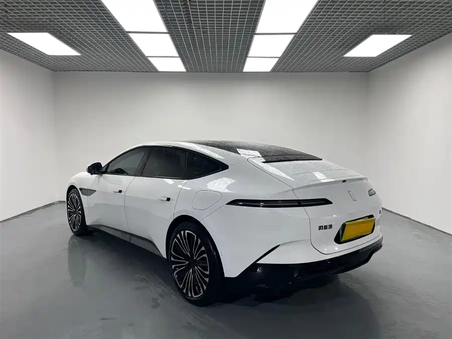 900x675_0_q87_c42_autohomecar__ChxpVmj57DaAP0ABAAGJYP4MVJ8173.jpg.webp Used Avita 12 2025 Ultra range extended version