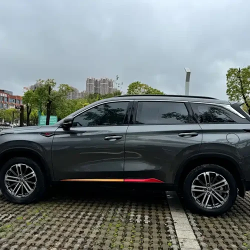 900x675_0_q87_c42_autohomecar__ChxpVmj5fU-ARMEoAAqqftMuV4g098.jpg.webp Used Changan CS75PLUS 2021 1.5T automatic premium model