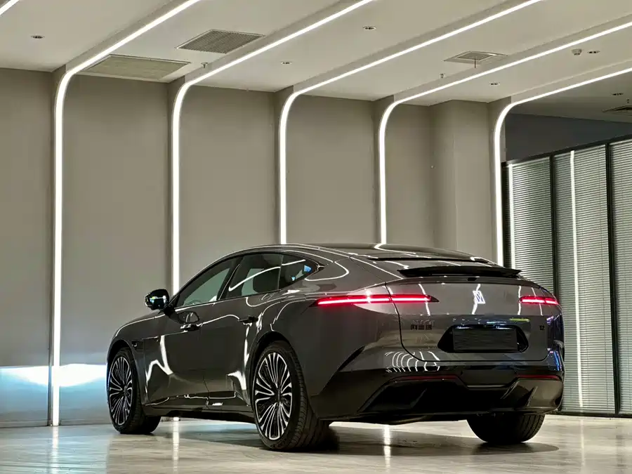 900x675_0_q87_c42_autohomecar__ChxpVmk88RWAAmbcAAkfAJqWIzM967.jpg.webp Used Avita 12 2025 Ultra range extended version