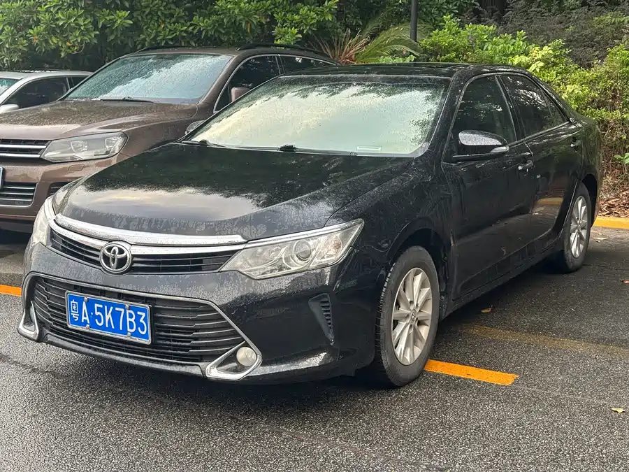 900x675_0_q87_c42_autohomecar__ChxpVmk8xhCACVoUABB1oPZRU7I227.jpg.webp Used Camry 2016 2.0G 10th Anniversary Leading Edition