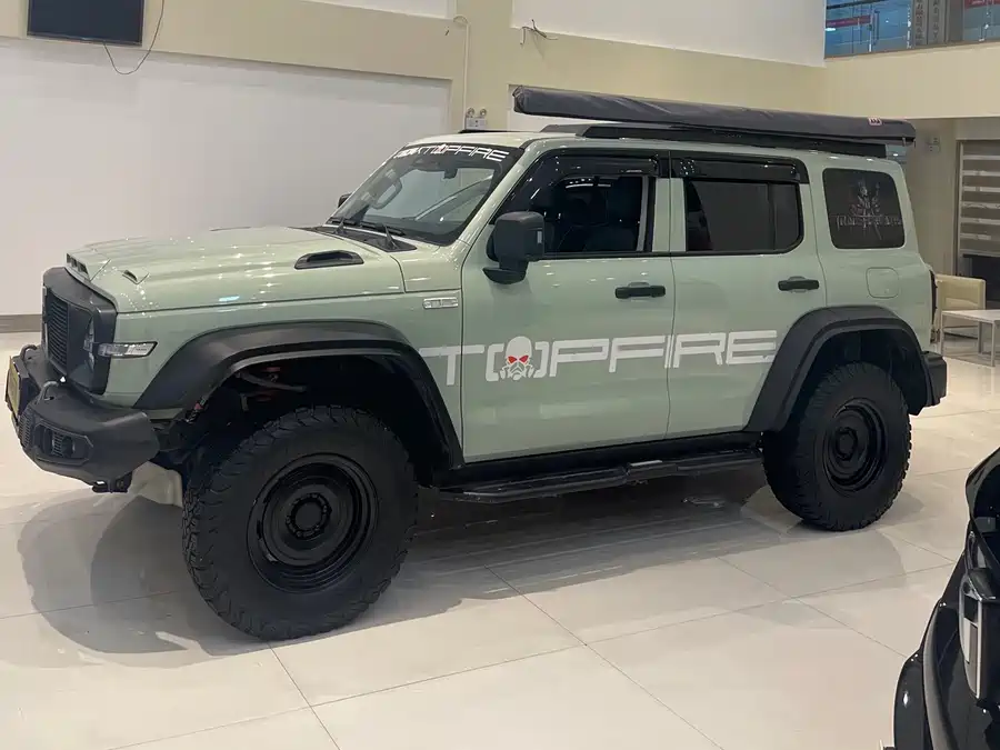 900x675_0_q87_c42_autohomecar__ChxpVmkGvSiAX9GiAASDtBS9T3Q485.jpg.webp Used GWM Tank 300 2021 2.0T Fenglin Iron Cavalry