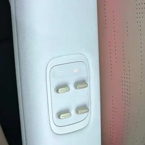 900x675_0_q87_c42_autohomecar__ChxpVmkVTYuAY-yEAAVqvcl0P6Y921.jpg.webp Used Avita 07 2024 Max extended range version