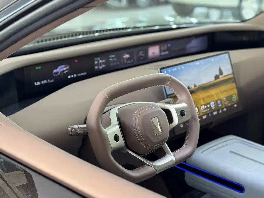 900x675_0_q87_c42_autohomecar__ChxpVmkVh-aAHdSqAAWSZkXJ0pA038.jpg.webp Used Avita 07 2024 Max extended range version